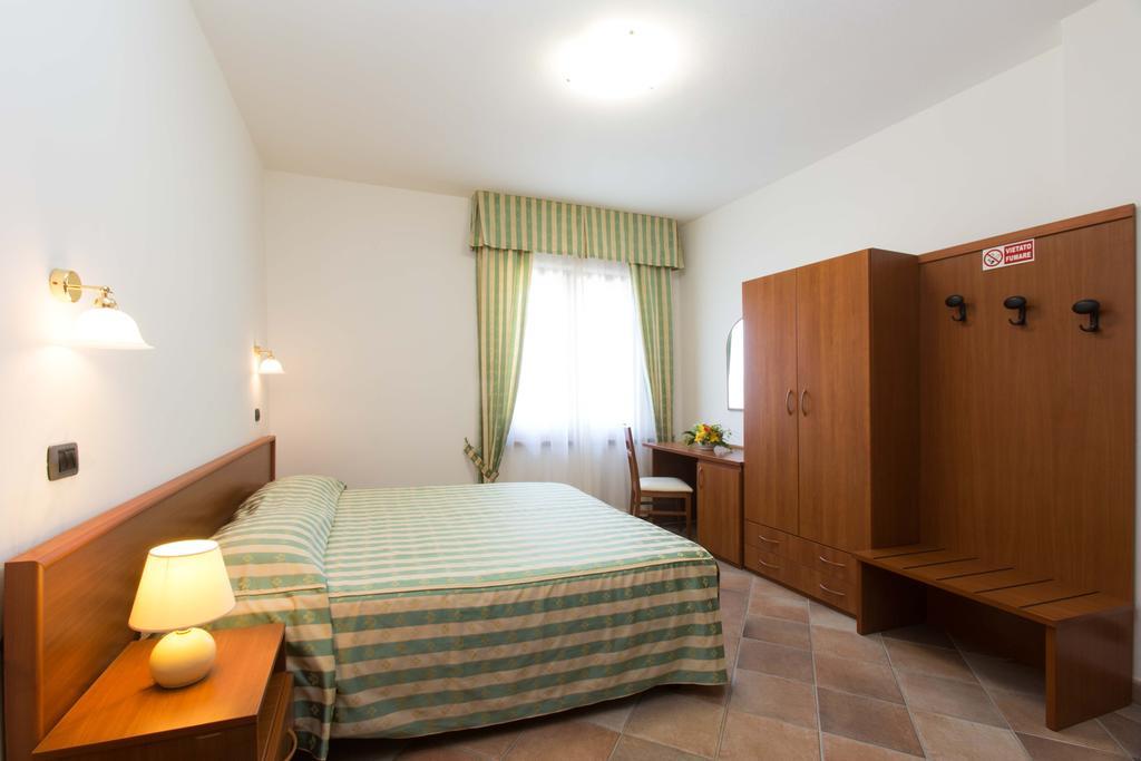Agriturismo Poggetto Larciano Ngoại thất bức ảnh